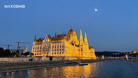 Budapest Danube River Cruise Guide (2026): Best Cruises, Sunset Tips & Local Advice